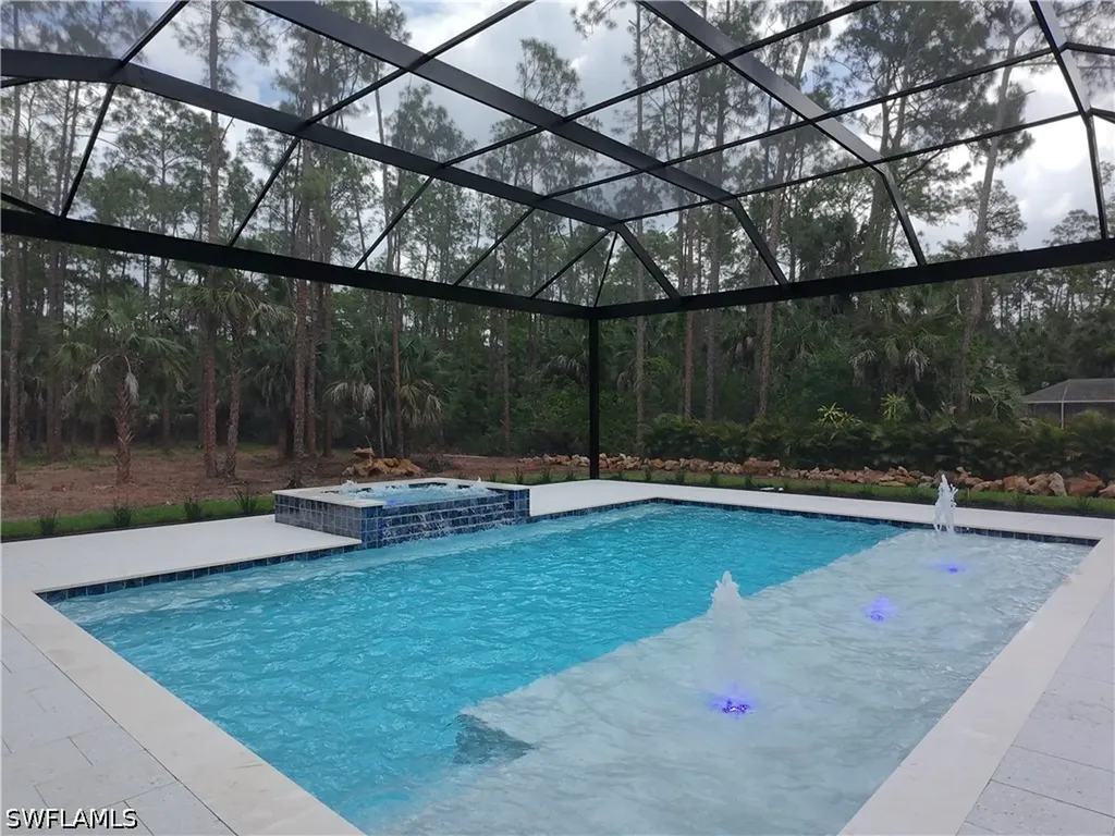 5025 Boxwood Way Naples FL 34116