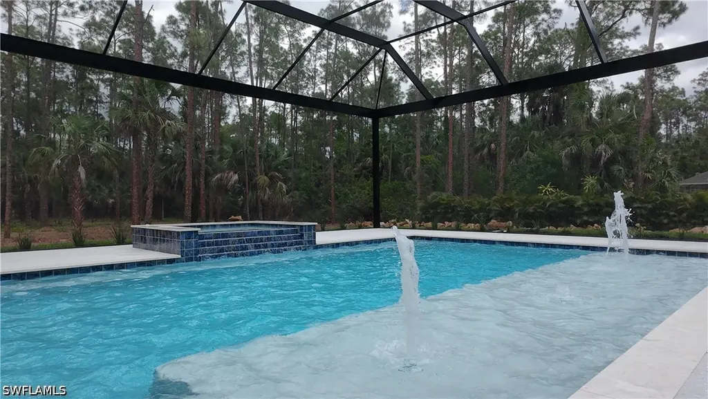 5025 Boxwood Way Naples FL 34116