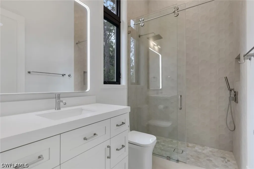 5025 Boxwood Way Naples FL 34116
