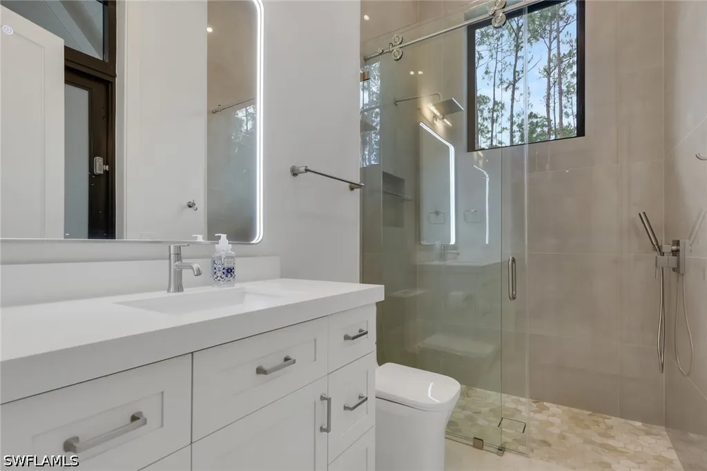 5025 Boxwood Way Naples FL 34116