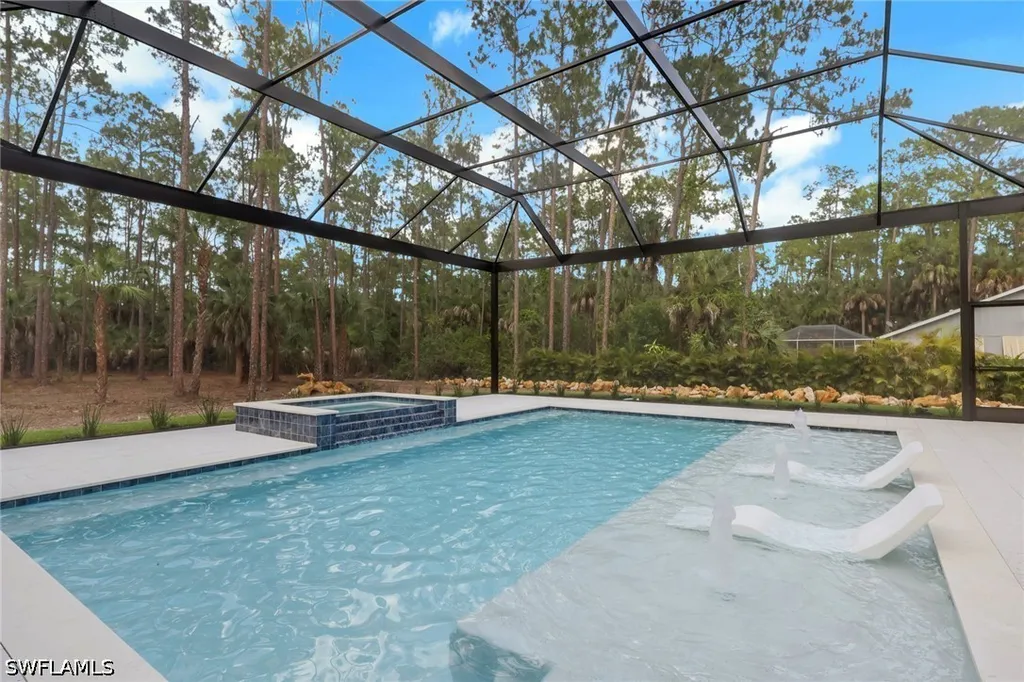 5025 Boxwood Way Naples FL 34116