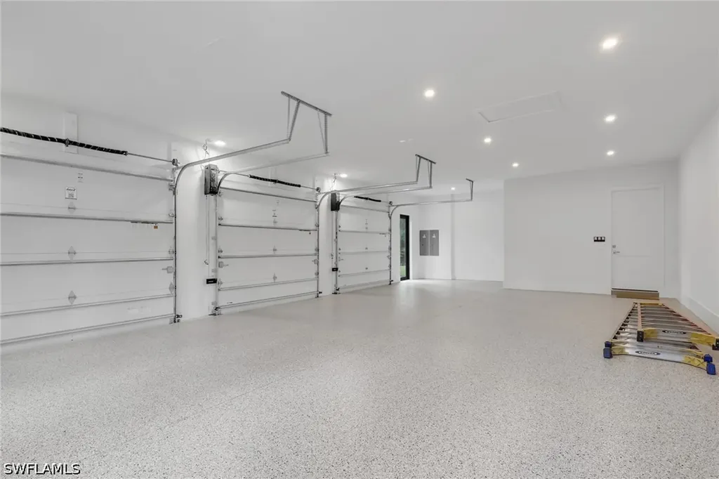 5025 Boxwood Way Naples FL 34116