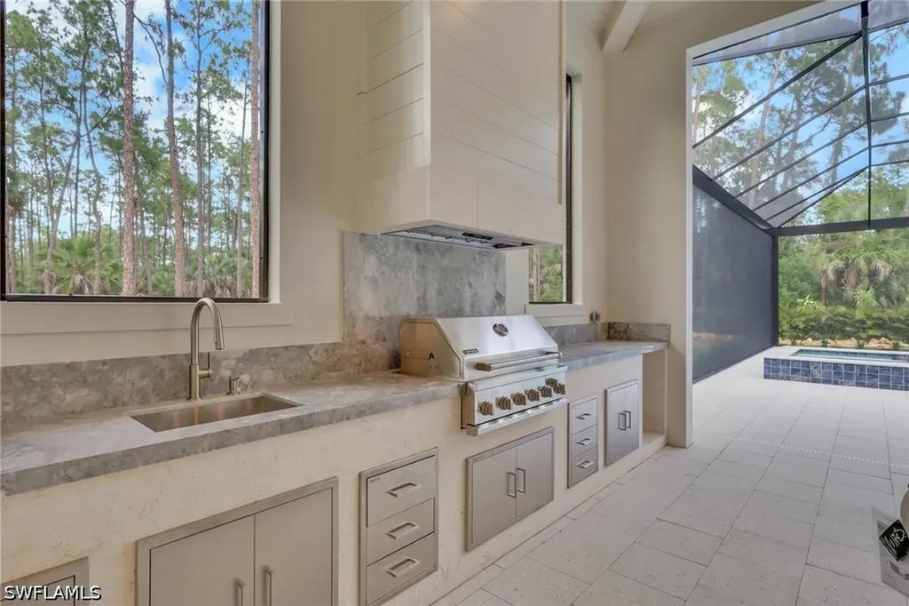 5025 Boxwood Way Naples FL 34116