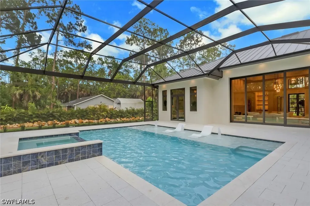 5025 Boxwood Way Naples FL 34116