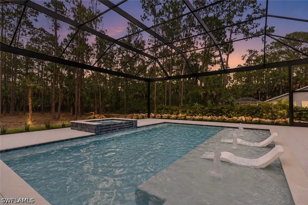 5025 Boxwood Way Naples FL 34116