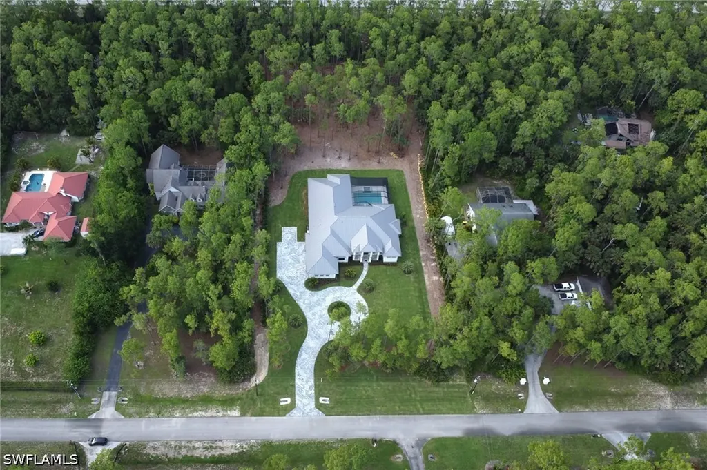 5025 Boxwood Way Naples FL 34116