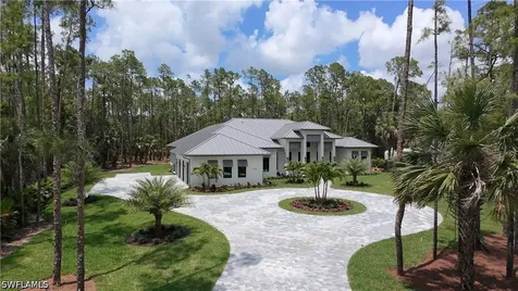 5025 Boxwood Way Naples FL 34116