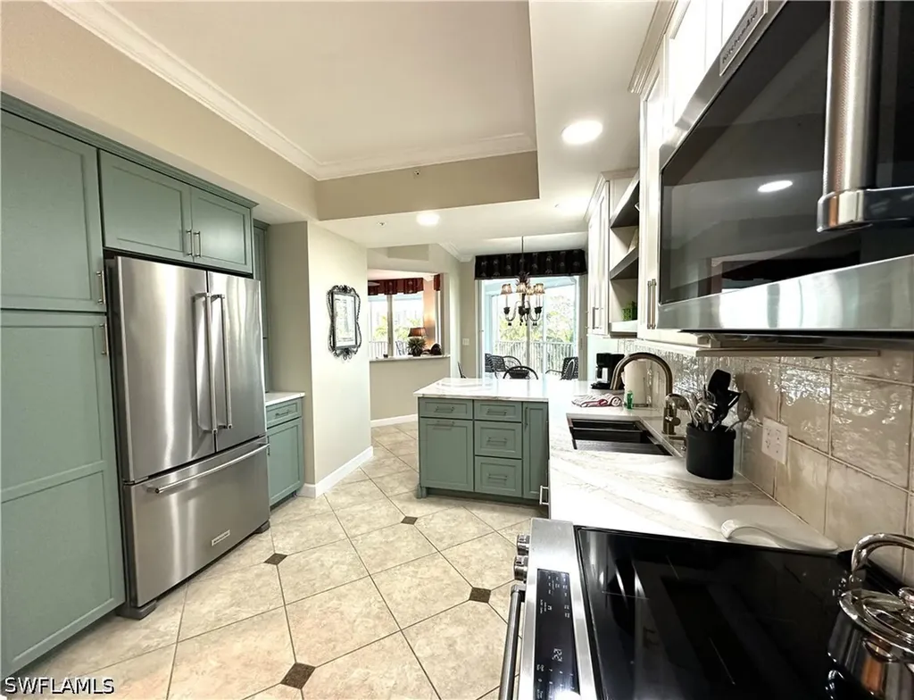 325 Dunes Boulevard Naples FL 34110