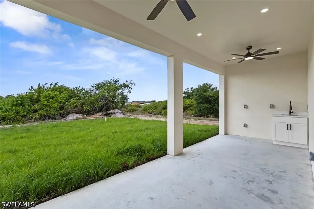 4221 18th Street SW Lehigh Acres FL 33976