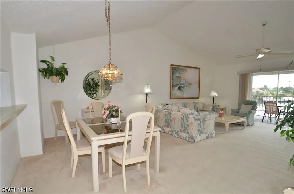 10682 Gulfshore Drive Naples FL 34108-3031