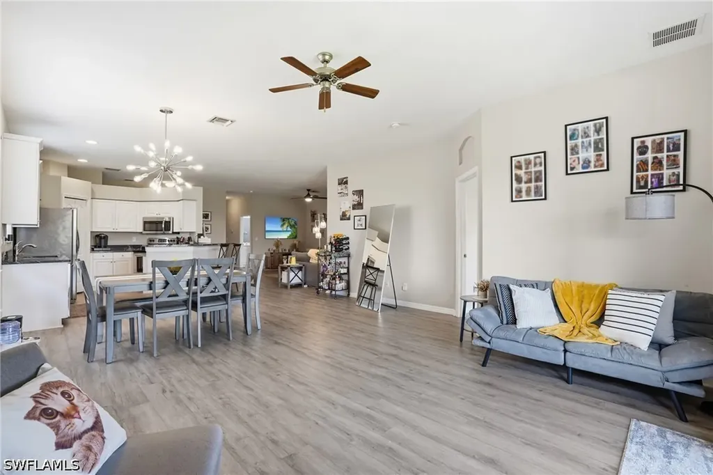 20038 Serre Drive Estero FL 33928