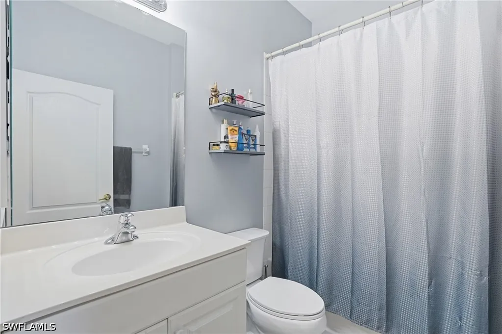 20038 Serre Drive Estero FL 33928