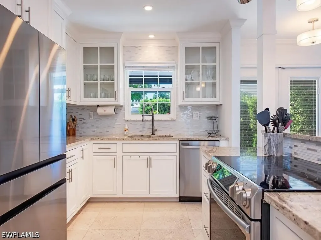 1195 14th Avenue N Naples FL 34102