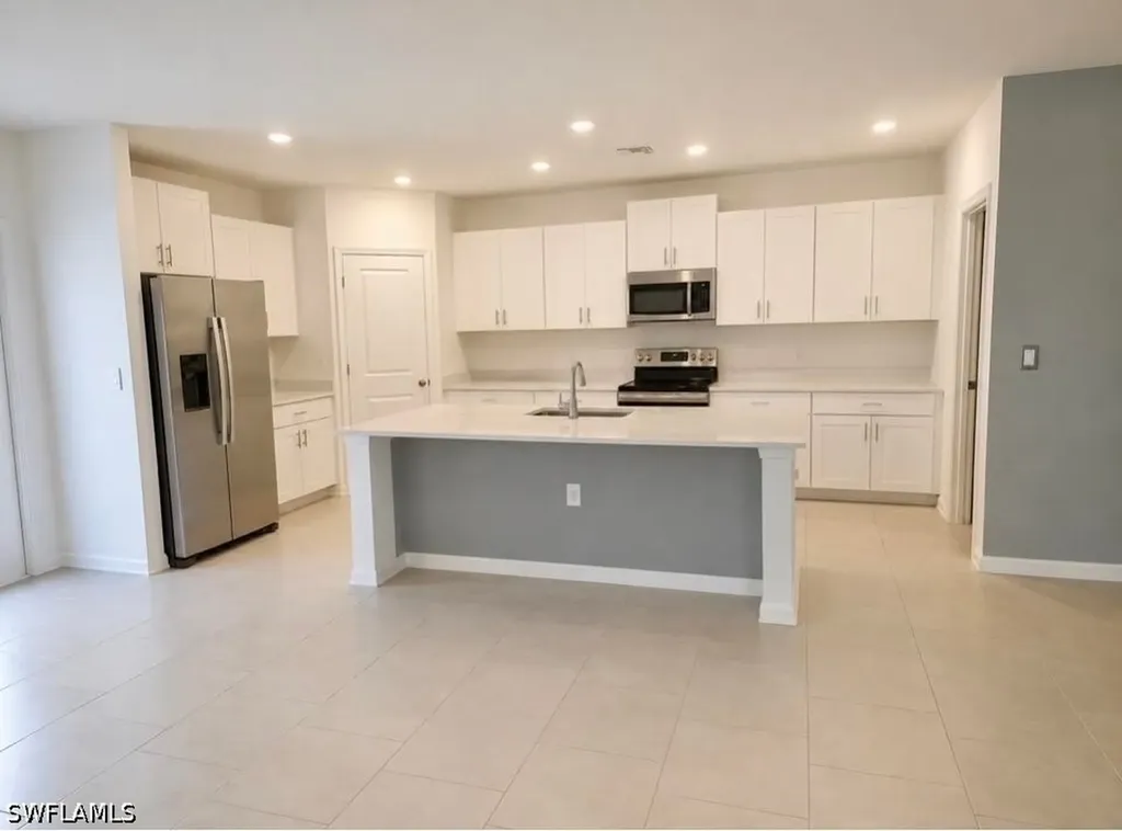 12210 Dakota Ridge Place Lehigh Acres FL 33974