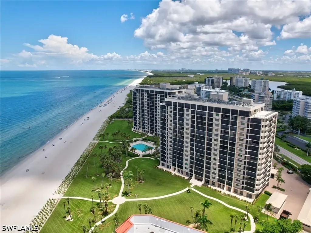 10851 Gulfshore Drive Naples FL 34108-3004