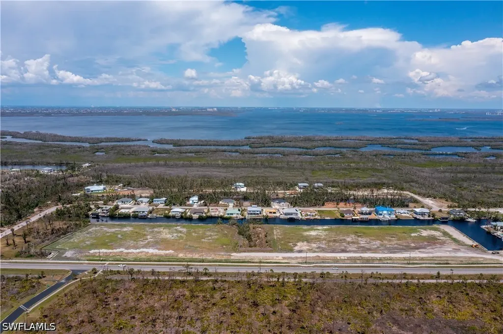 3810 Stringfellow Road St. James City FL 33956