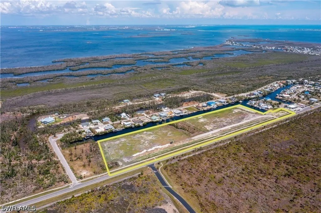 3810 Stringfellow Road St. James City FL 33956