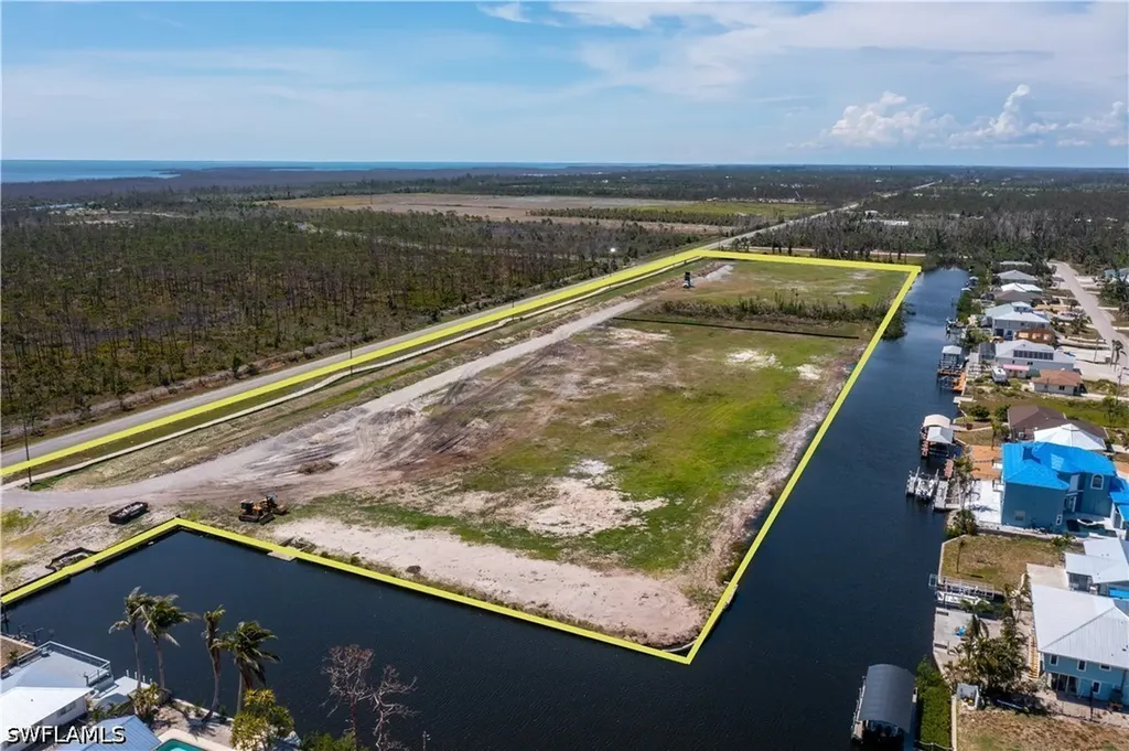 3810 Stringfellow Road St. James City FL 33956