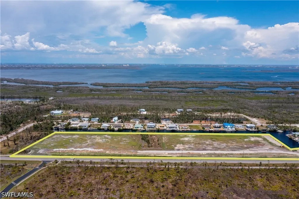 3810 Stringfellow Road St. James City FL 33956