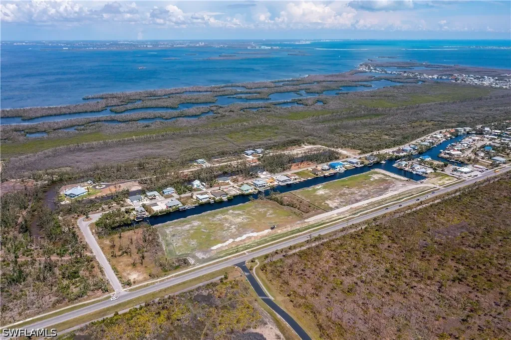 3810 Stringfellow Road St. James City FL 33956