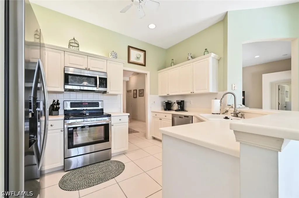 2259 Island Cove Circle Naples FL 34109