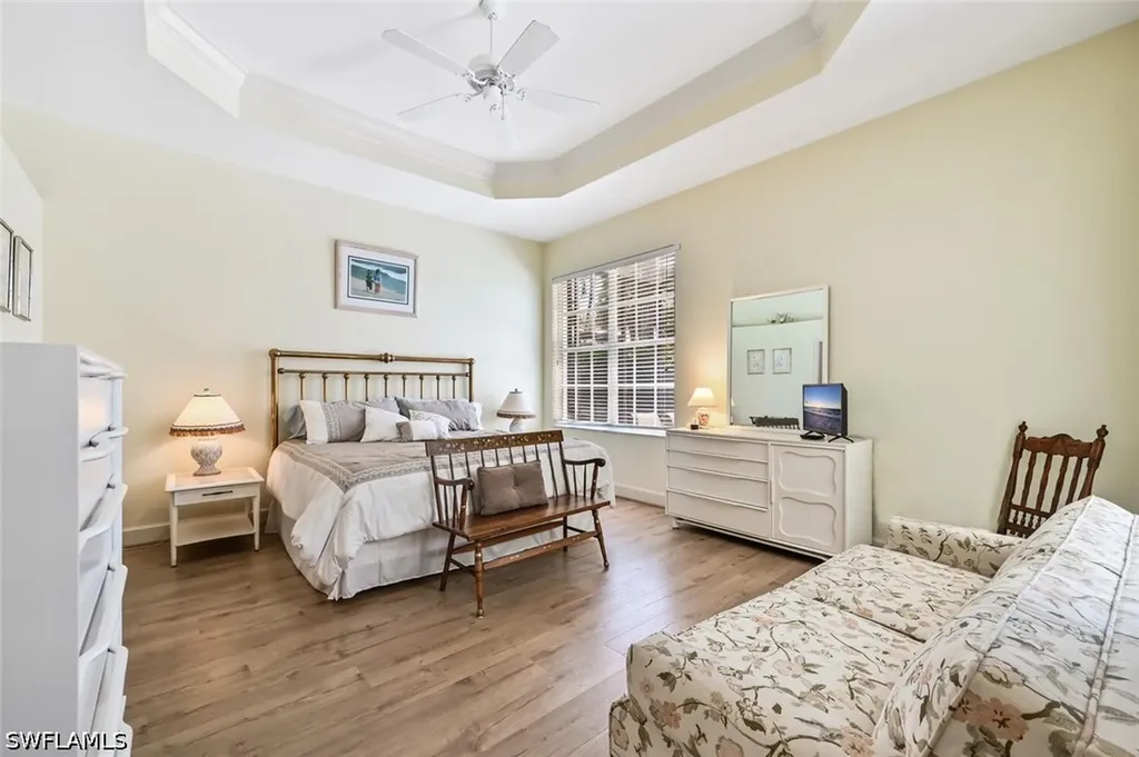 2259 Island Cove Circle Naples FL 34109