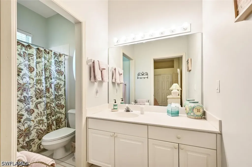2259 Island Cove Circle Naples FL 34109