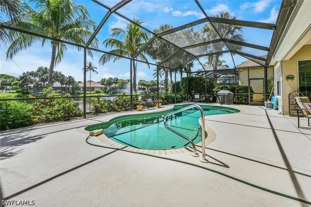 2259 Island Cove Circle Naples FL 34109