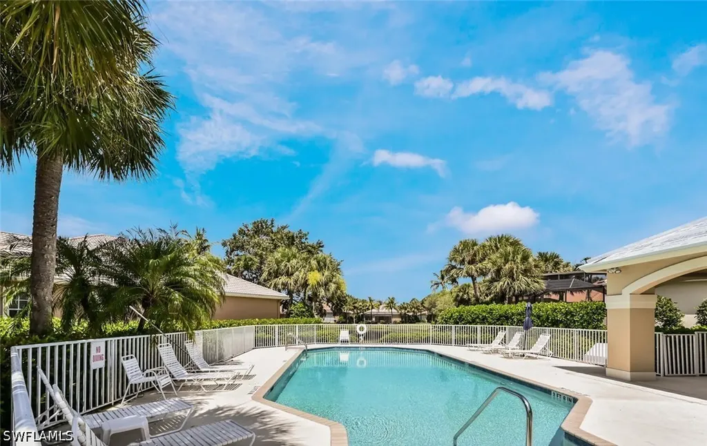 2259 Island Cove Circle Naples FL 34109
