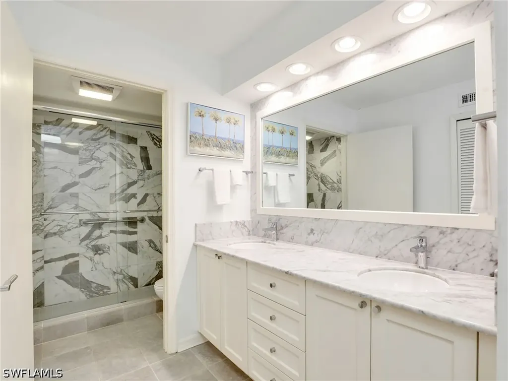 10851 Gulf Shore Drive Naples FL 34108