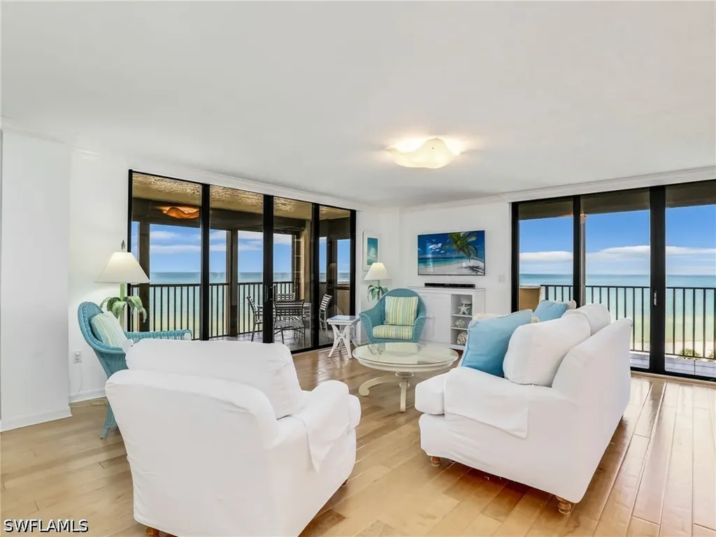 10851 Gulf Shore Drive Naples FL 34108