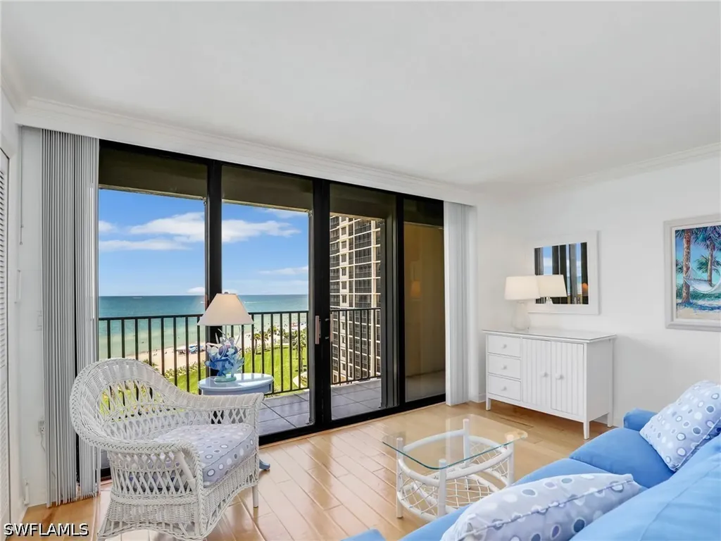 10851 Gulf Shore Drive Naples FL 34108