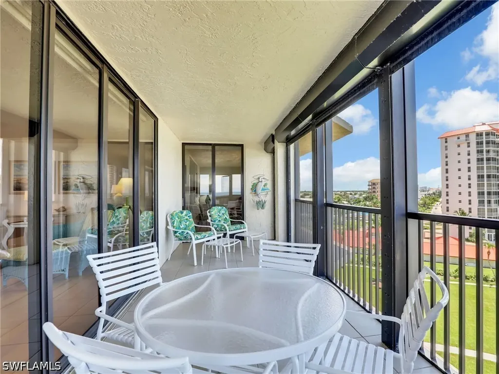 10851 Gulf Shore Drive Naples FL 34108