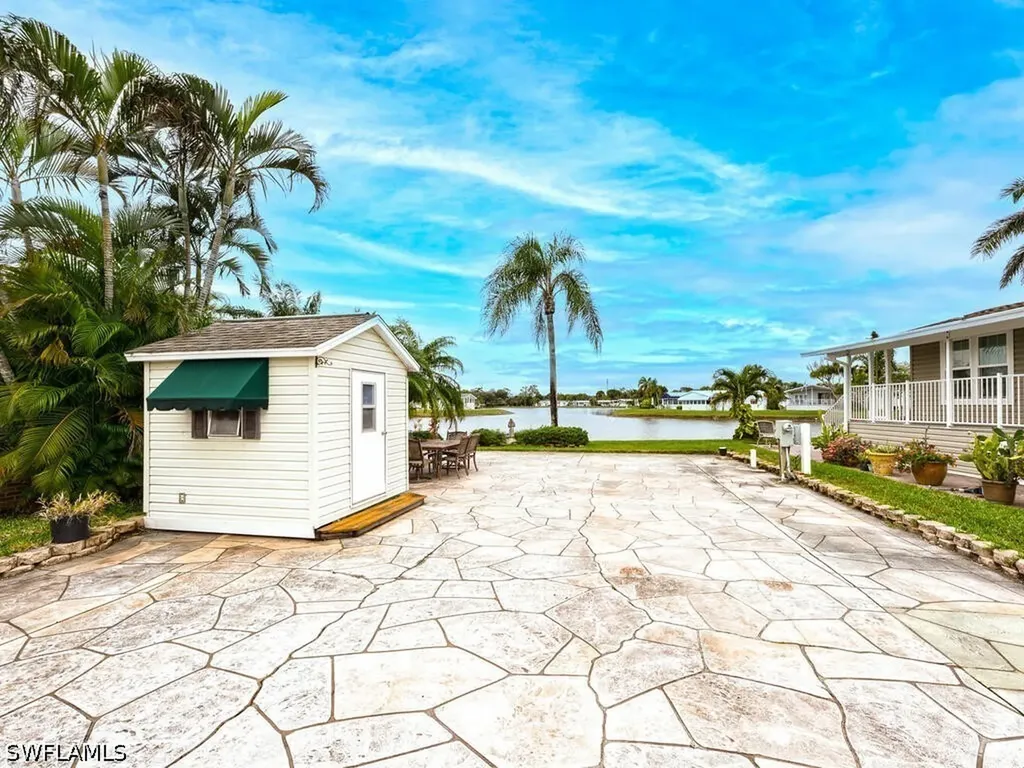 3063 Waterview Point Naples FL 34120