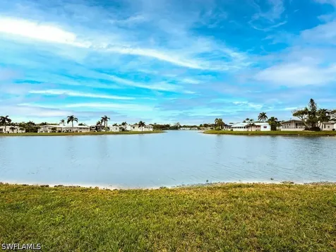 3063 Waterview Point Naples FL 34120