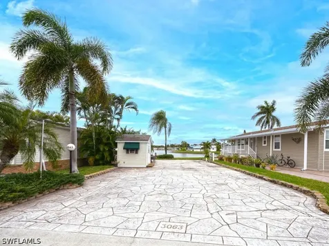 3063 Waterview Point Naples FL 34120