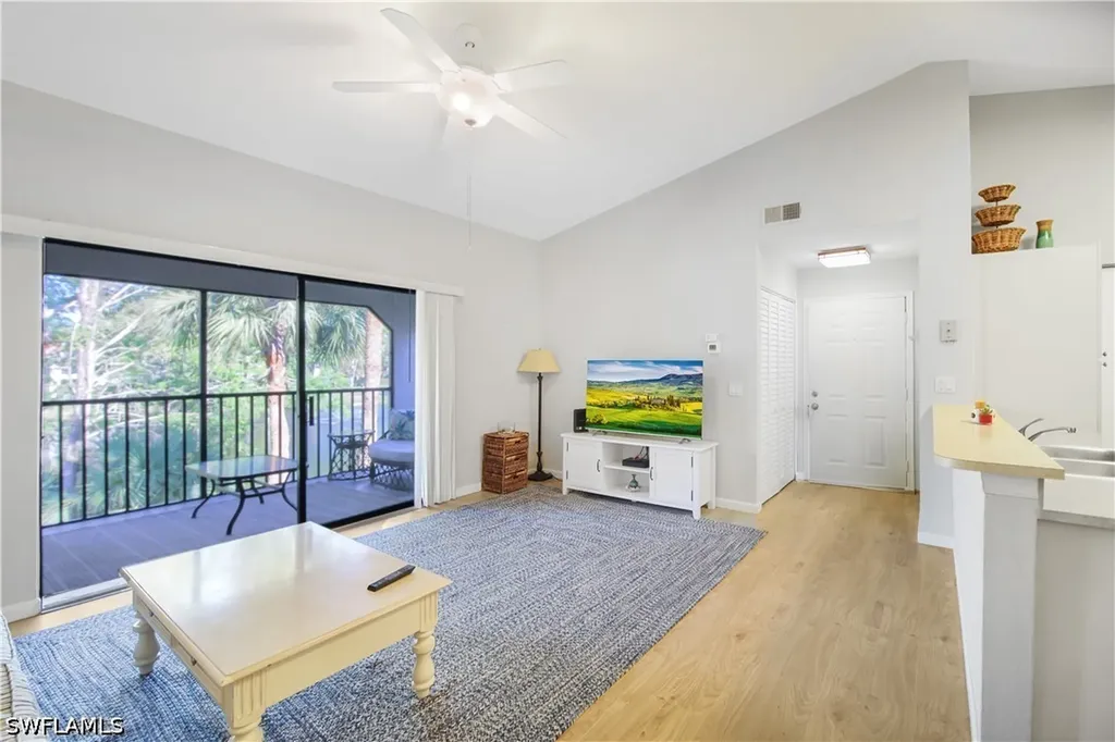 2058 Arbour Walk Circle Naples FL 34109