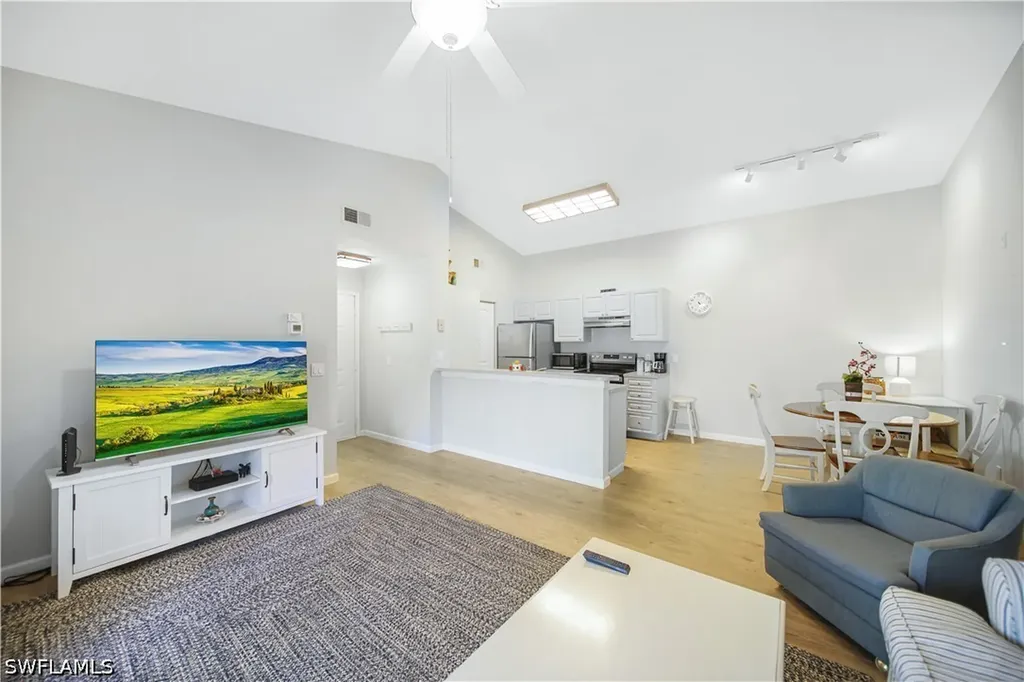 2058 Arbour Walk Circle Naples FL 34109