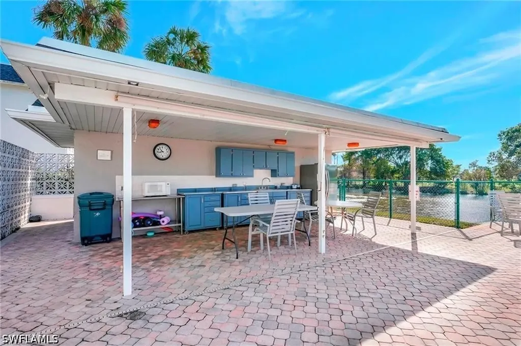5515 Rattlesnake Hammock Road Naples FL 34113
