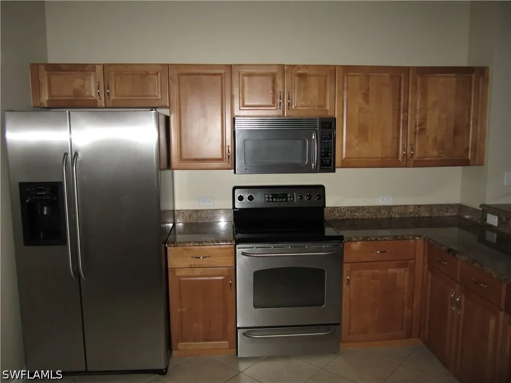 10033 Heather Lane Naples FL 34119
