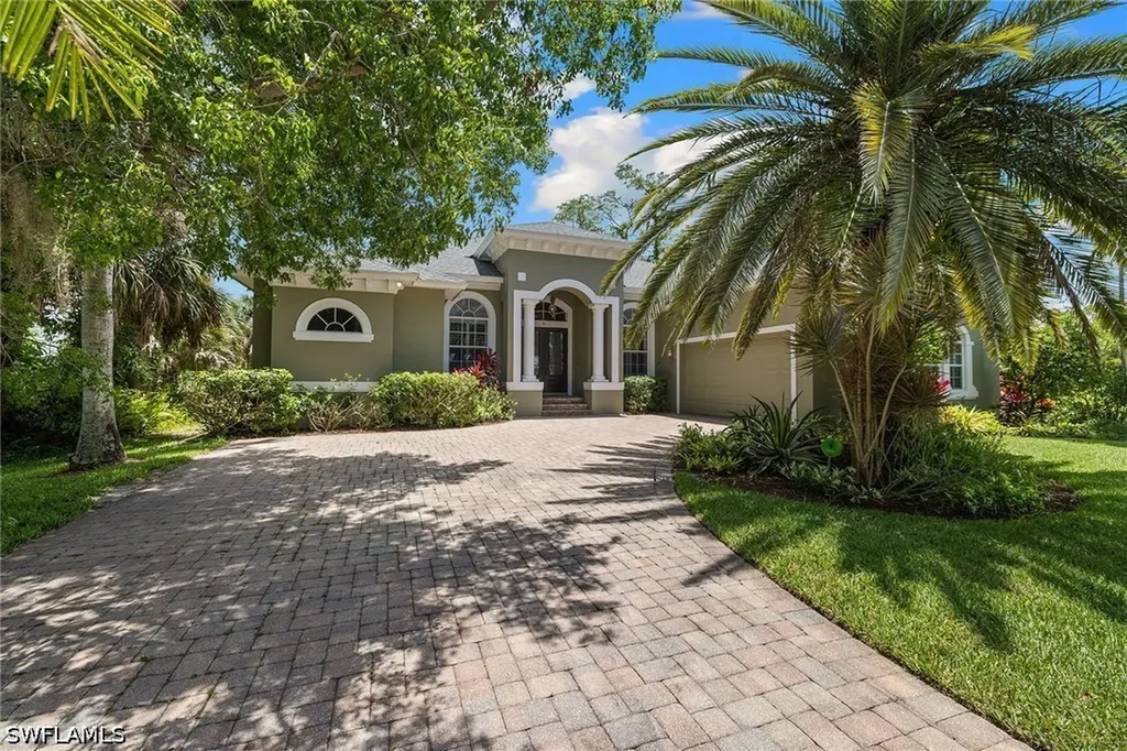 Naples FL, 61 Constitution Drive