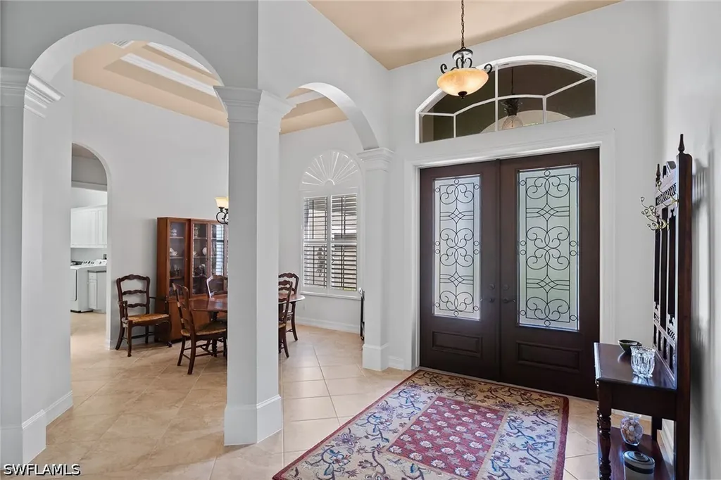 61 Constitution Drive Naples FL 34112