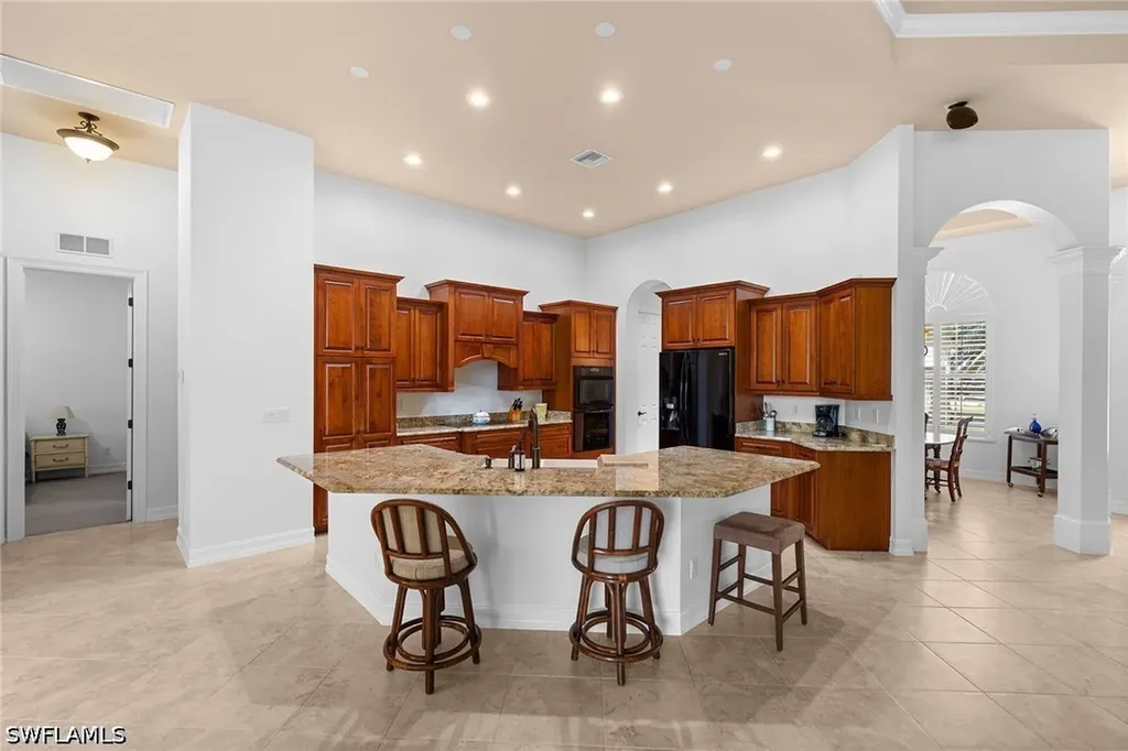 61 Constitution Drive Naples FL 34112