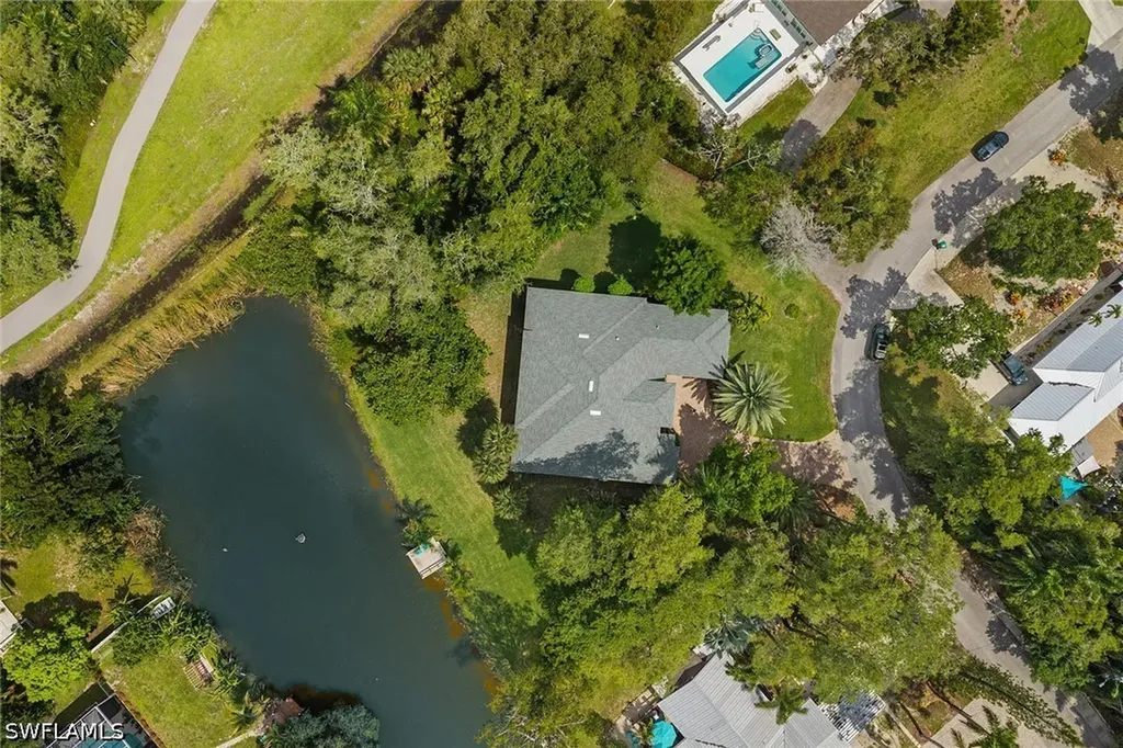 61 Constitution Drive Naples FL 34112