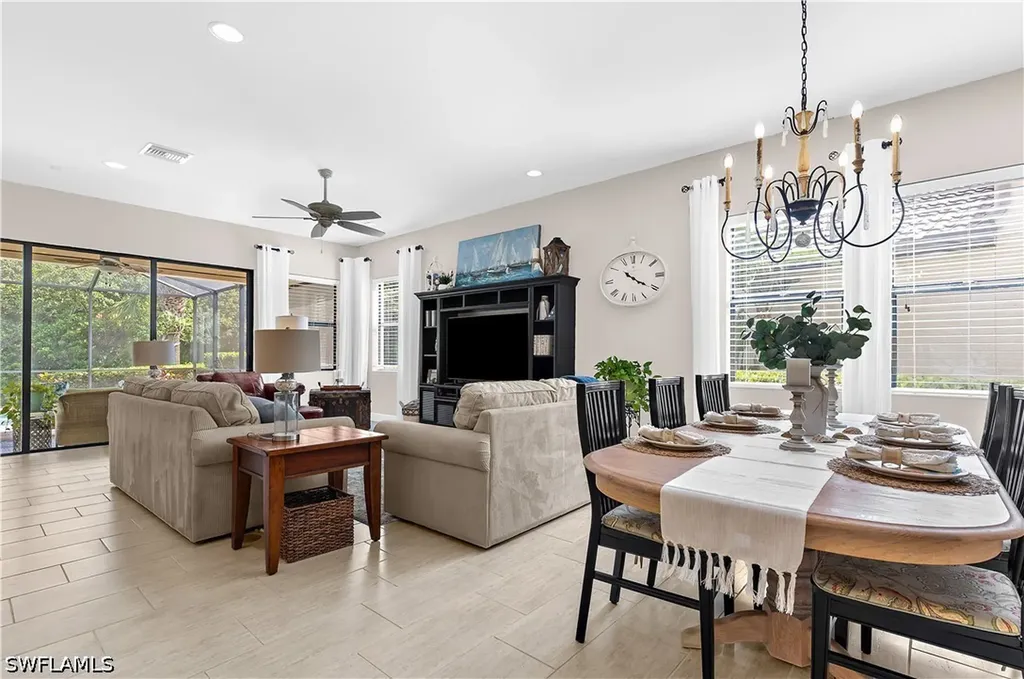 4111 Raffia Drive Naples FL 34119