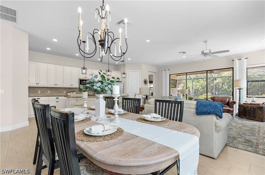 4111 Raffia Drive Naples FL 34119