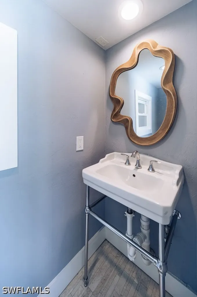 374 14th Avenue S Naples FL 34102