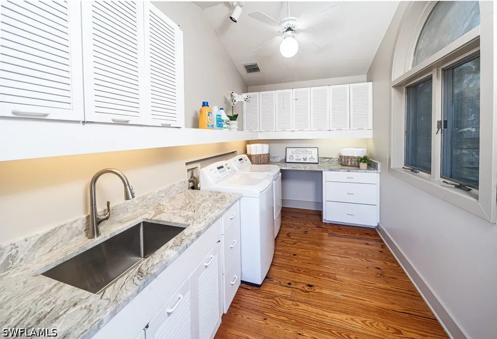 374 14th Avenue S Naples FL 34102