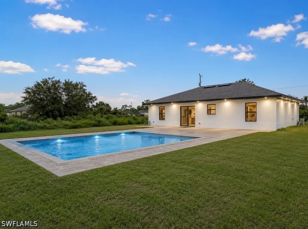 569 Aspen Avenue S Lehigh Acres FL 33974