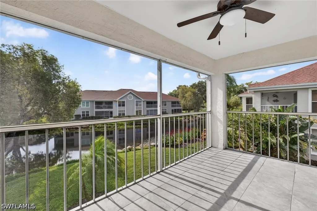 9836 Luna Circle Naples FL 34109